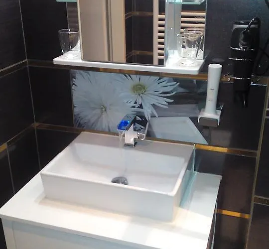 Zum Nibelungenbauer Hotel